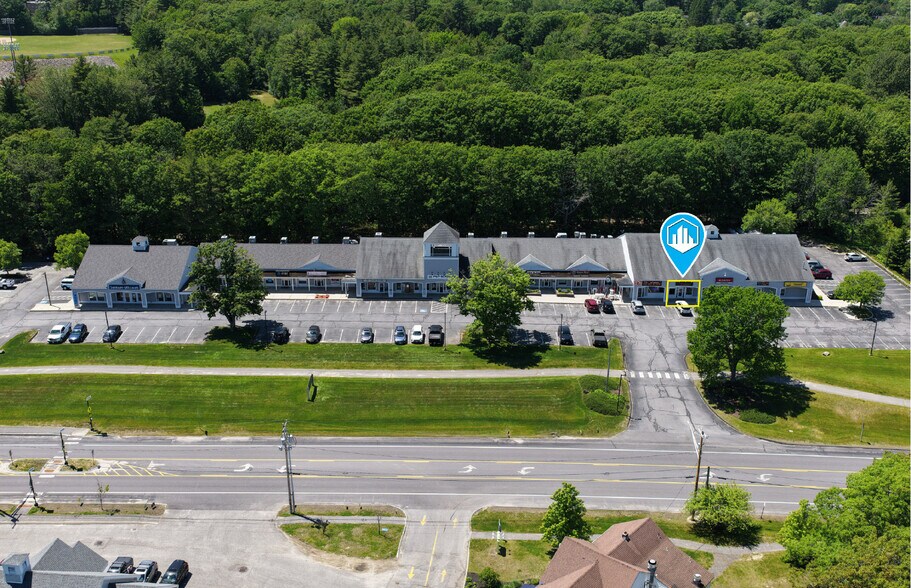Primary Photo Of 438 US Route 1, Yarmouth Unknown For Lease
