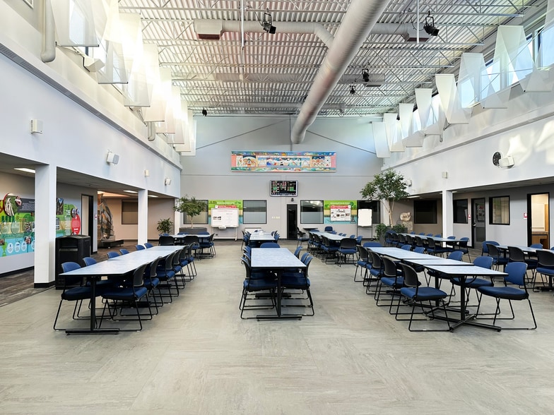 More Photos Of 9421 17th Ave NW, Edmonton Office For Sale