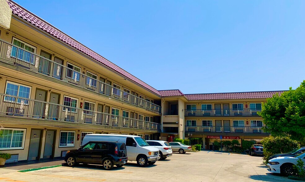 More Photos Of 2156 E Colorado Blvd, Pasadena Hotel For Sale