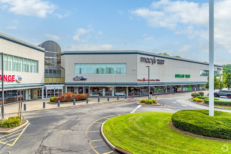 More Photos Of 275 Route 4, Paramus Unknown For Lease