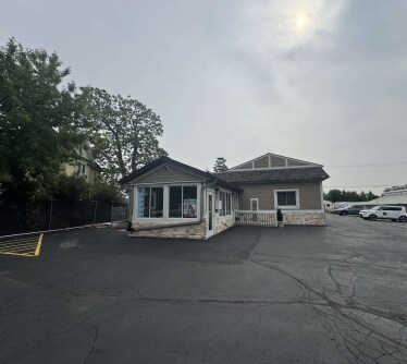 More Photos Of 312 S 7th St, Delavan Medical For Lease