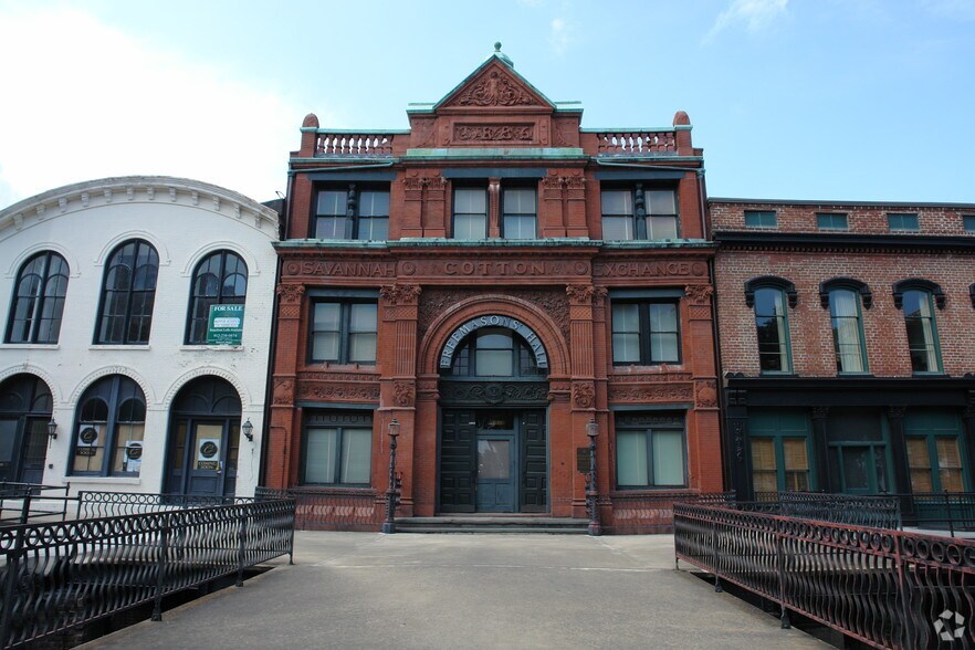 More Photos Of 100 E Bay St, Savannah Lodge Meeting Hall For Sale