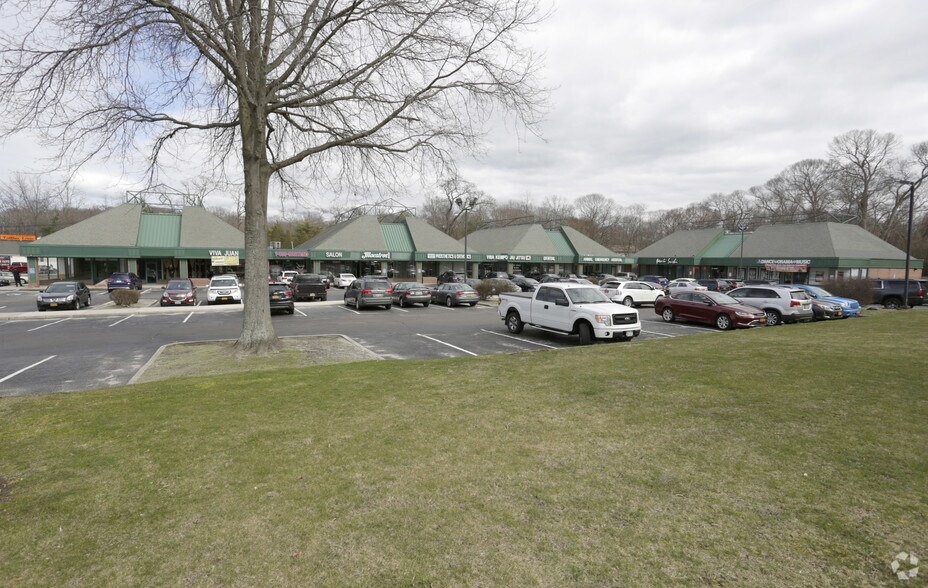 More Photos Of 280 Middle Country Rd, Selden Storefront For Lease