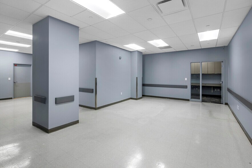 More Photos Of 261 3rd Ave, New York Multifamily For Sale