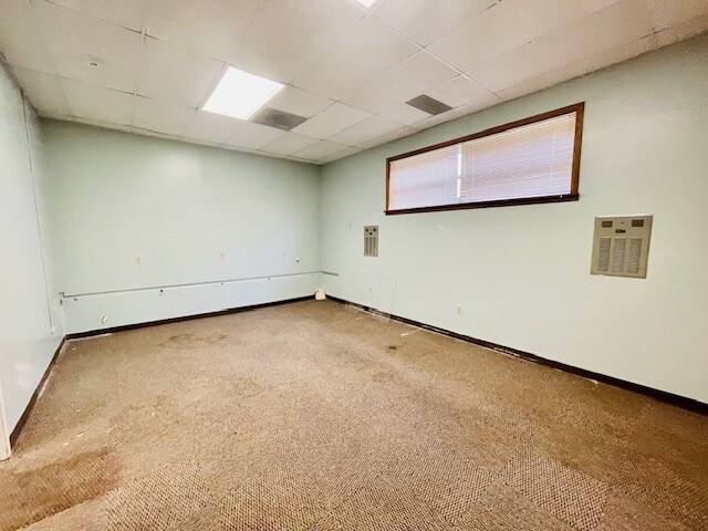 More Photos Of 202 S Kingshighway St, Sikeston Office For Sale