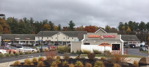 More Photos Of 208 College Hwy, Southwick Freestanding For Lease