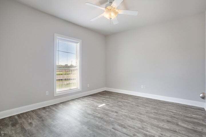 More Photos Of 183 McDonnell Ave, Biloxi Apartments For Sale