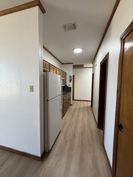 More Photos Of 304 Harwood Rd, Bedford Medical For Lease