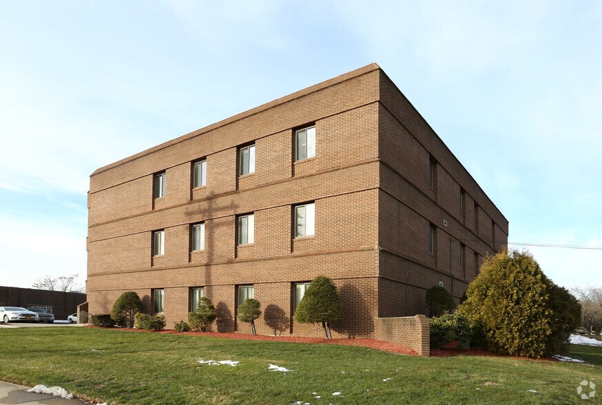 More Photos Of 3018 Dixwell Ave, Hamden Medical For Sale