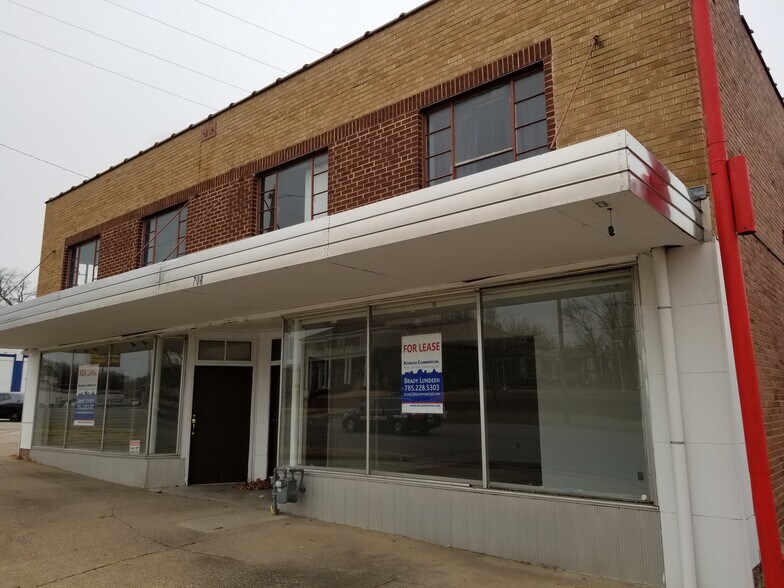 More Photos Of 708 SW 6th Ave, Topeka Storefront Retail Residential For Lease