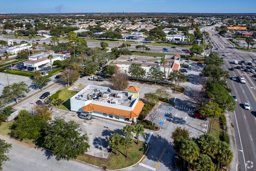 More Photos Of 1012-1038 Buenaventura Blvd, Kissimmee Unknown For Lease