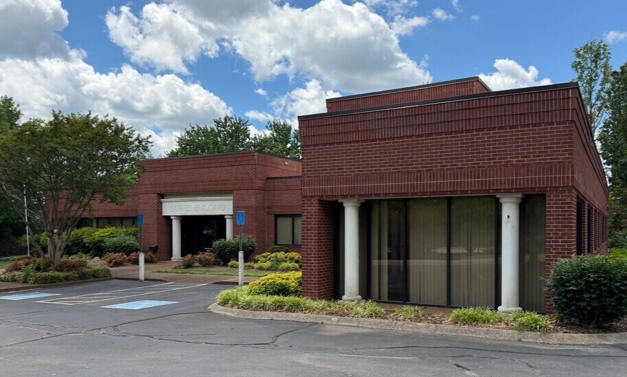 More Photos Of 5400 Maryland Way, Brentwood Office For Lease