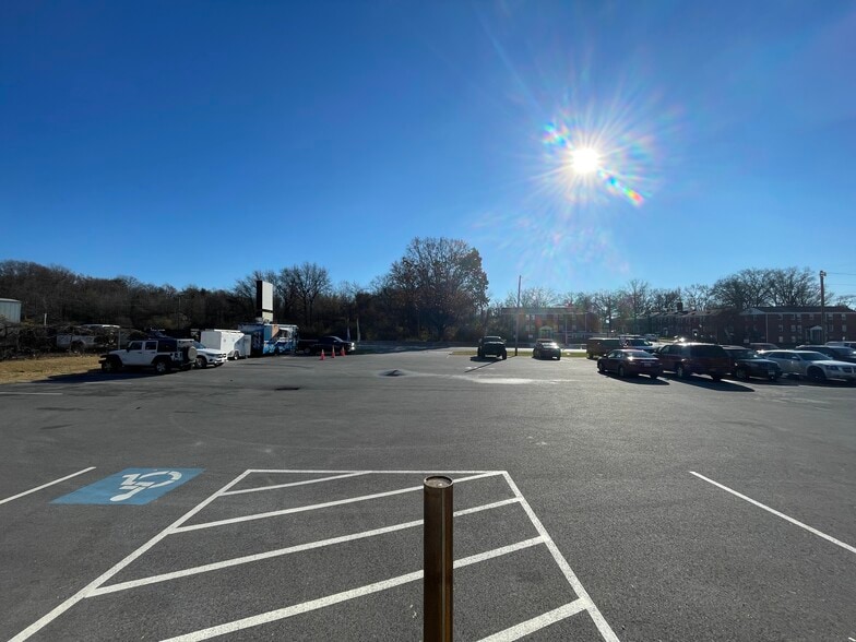 More Photos Of 9026 Pulaski Hwy, Middle River Freestanding For Lease