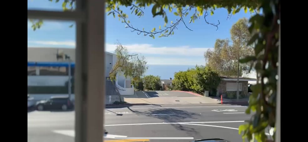 More Photos Of 31656-31662 S Coast Hwy, Laguna Beach Storefront Retail Office For Sale