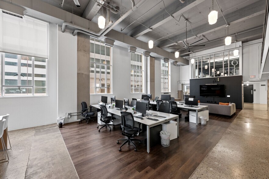 More Photos Of 710 Colorado St, Austin Loft Creative Space For Sale