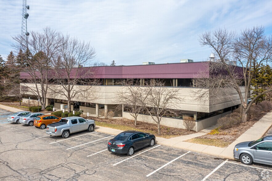 Primary Photo Of 2620 Horizon Dr SE, Grand Rapids Medical For Lease