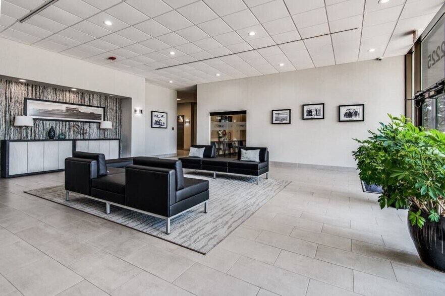 More Photos Of 2225 E Randol Mill Rd, Arlington Office For Lease