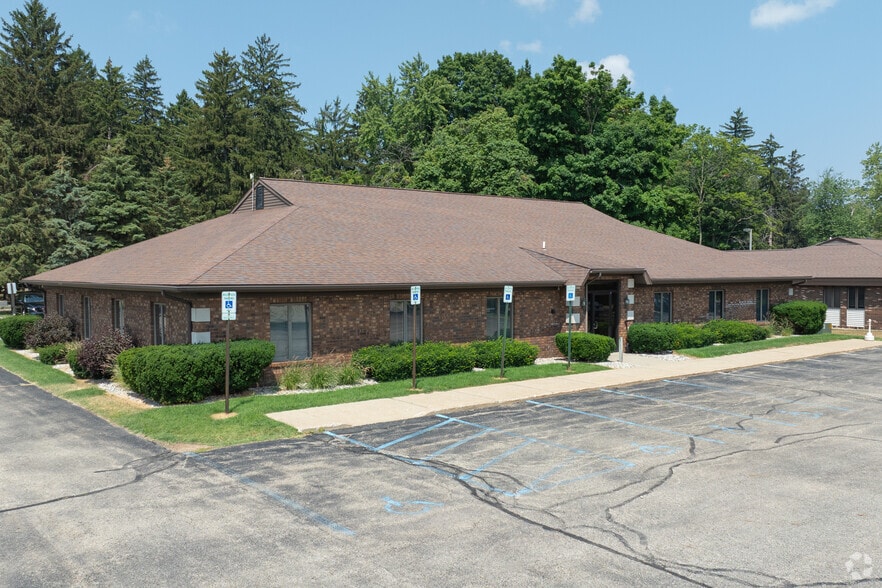 Primary Photo Of 426 Century Ln, Holland Office For Sale