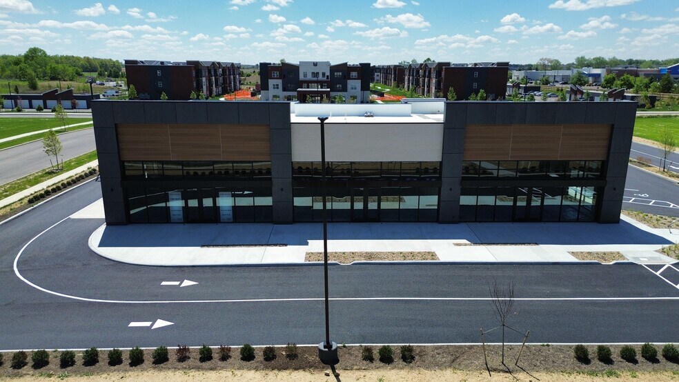 More Photos Of 775 Colemans Crossing Blvd, Marysville Storefront For Lease