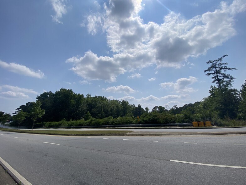 More Photos Of 3079 Lenora Church Rd, Snellville Land For Sale