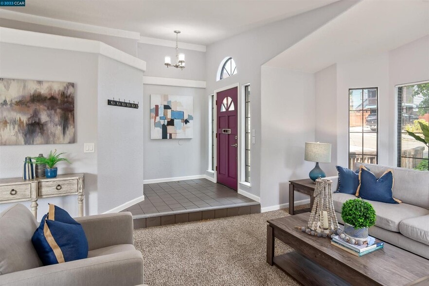 More Photos Of 619 Edwards St, Crockett Healthcare For Sale