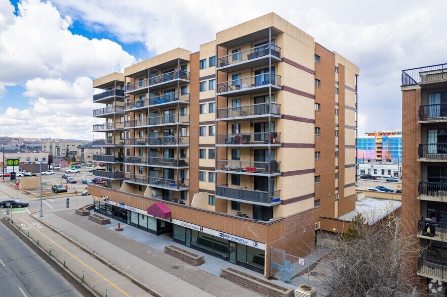 More Photos Of 1334-1340 12 Ave SW, Calgary Apartments For Sale