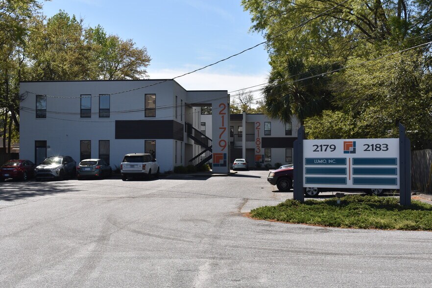 More Photos Of 2175 Ashley Phosphate Rd, Charleston Unknown For Lease