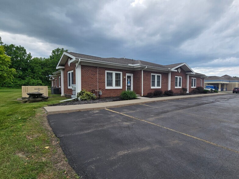 More Photos Of 45 Webster Commons Blvd, Webster Medical For Sale