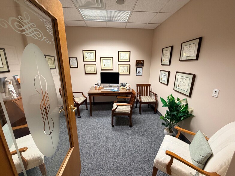 More Photos Of 50 27th St W, Billings Office For Lease