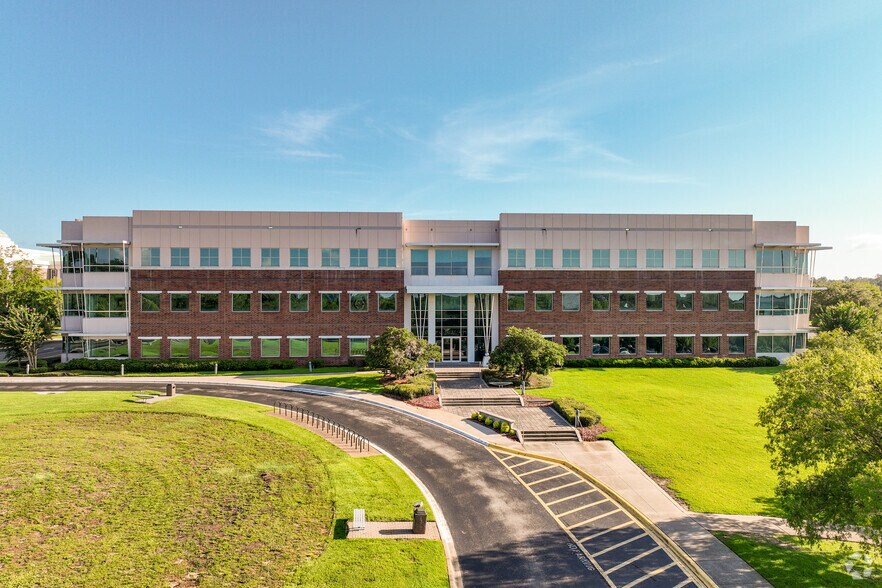 More Photos Of 3800 Esplanade Way, Tallahassee Office For Lease