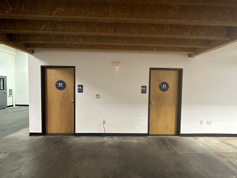 More Photos Of 3608-3610 San Fernando Rd, Glendale Loft Creative Space For Sale