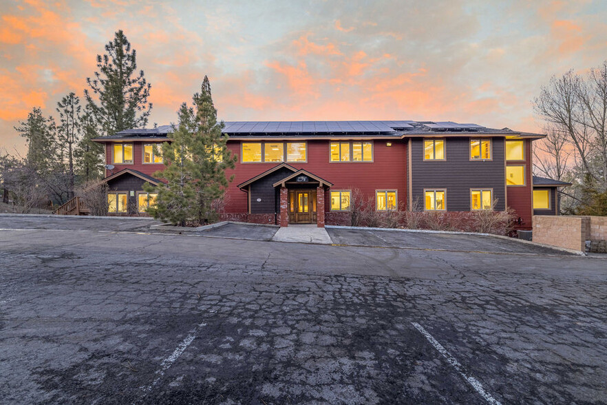 Primary Photo Of 611 Spruce Rd, Big Bear Lake Office Residential For Sale