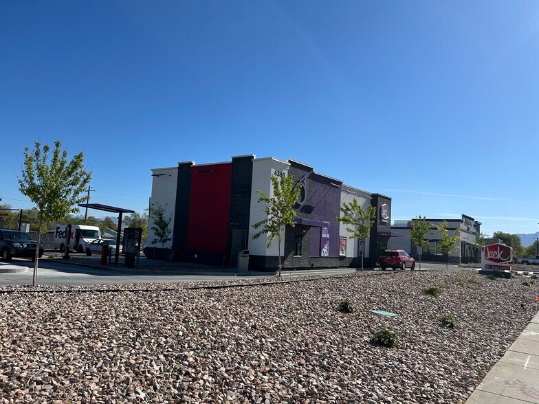 More Photos Of 4380 W 3500 S, West Valley City Restaurant For Sale