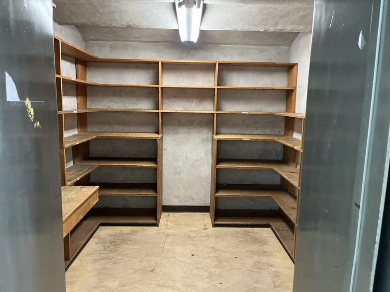 More Photos Of 101 Central Ave, Great Falls Storefront Retail Office For Sale