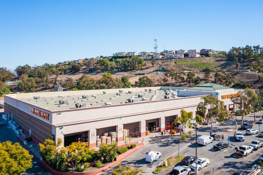 More Photos Of 2150-2172 E Willow St, Signal Hill Unknown For Lease