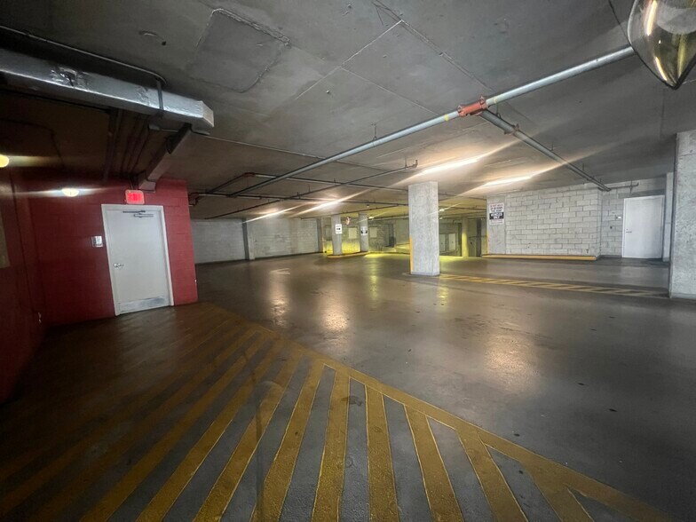 More Photos Of 1208 E Kennedy Blvd, Tampa Apartments For Sale