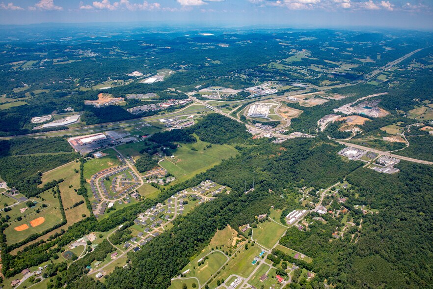 More Photos Of 3411 Winfield Dunn Pky, Kodak Land For Sale