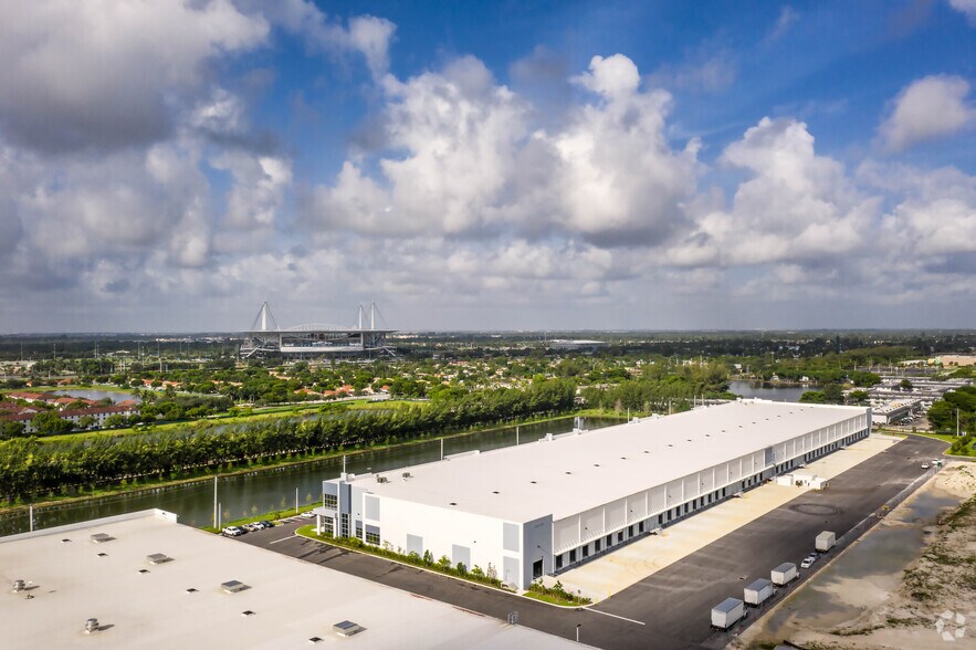 More Photos Of 1620 NW 215th St, Miami Gardens Unknown For Lease