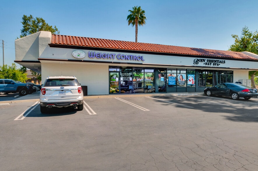 More Photos Of 14550-14610 Pipeline Ave, Chino Unknown For Lease