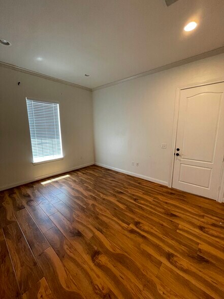More Photos Of 4501 Cartwright Rd, Missouri City Medical For Lease