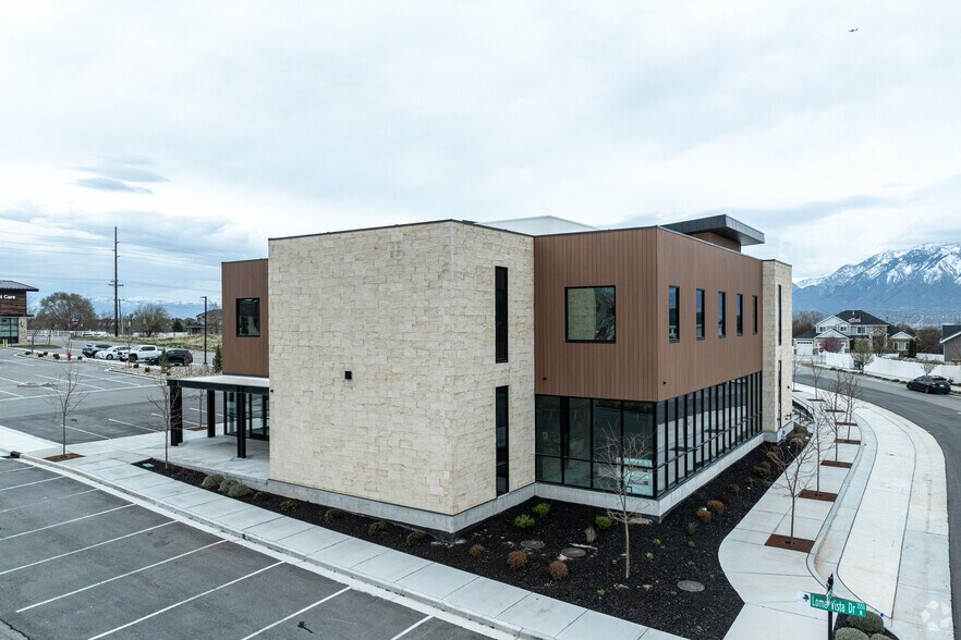 More Photos Of 3518 W Sojo Dr, South Jordan Medical For Sale