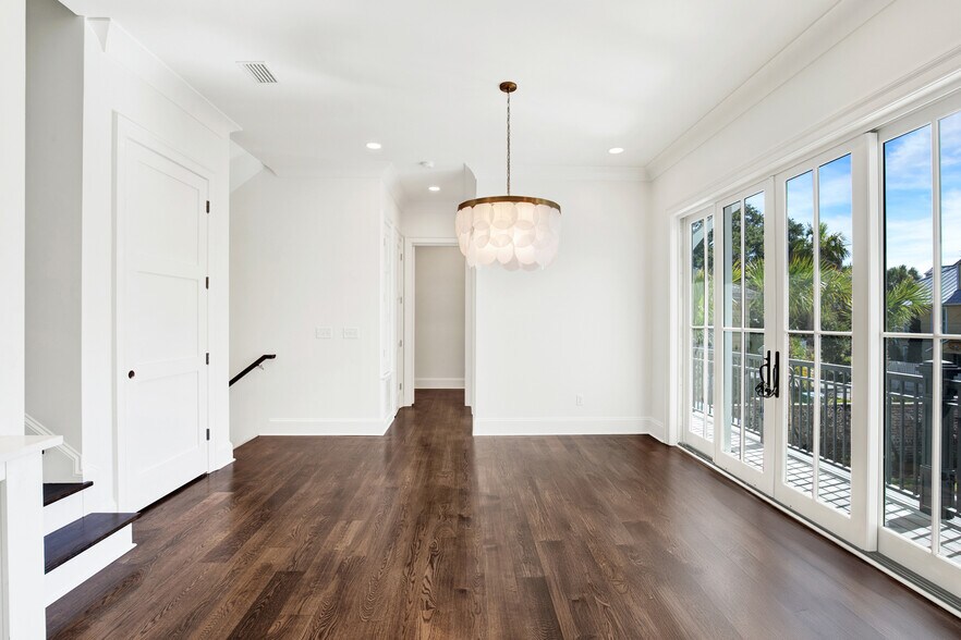 More Photos Of 104 17th st, Tybee Island Apartments For Sale