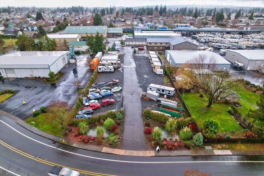 More Photos Of 1410 S Township Rd, Canby Warehouse For Sale
