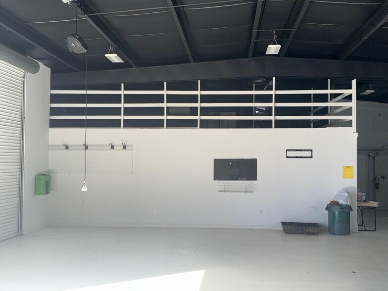 More Photos Of 6424 Church St, Douglasville Auto Repair For Lease