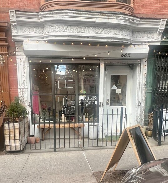More Photos Of 669 President St, Brooklyn Apartments For Lease