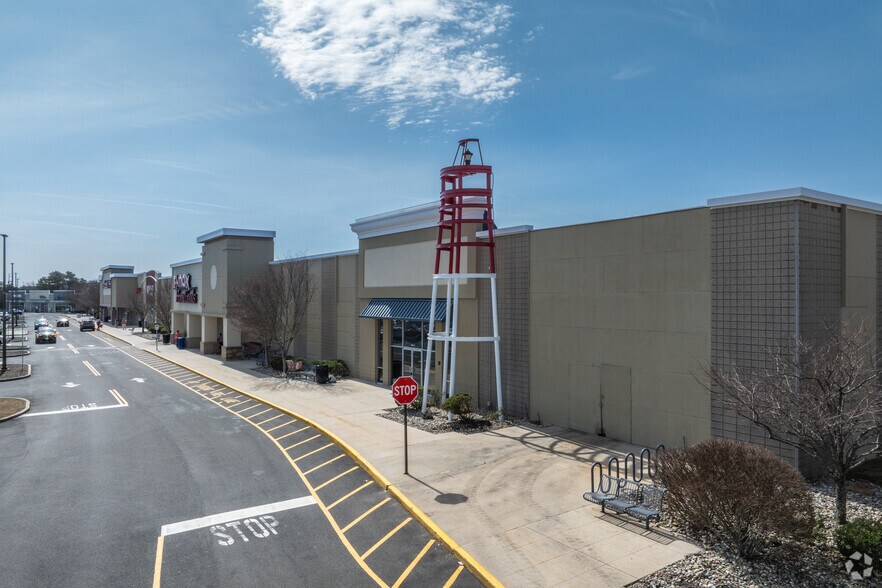 More Photos Of 601 Washington Ave, Manahawkin Unknown For Lease