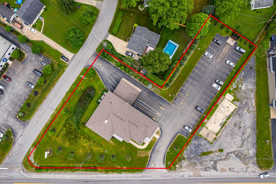 More Photos Of 3020 Orchard Park Rd, Buffalo Office For Sale
