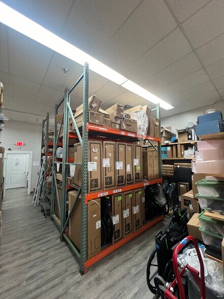 More Photos Of 721 Highway 321 N, Lenoir City General Retail For Sale