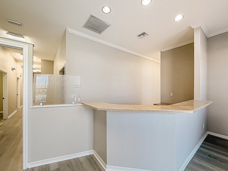 More Photos Of 15151 S US Highway 441, Summerfield Medical For Sale