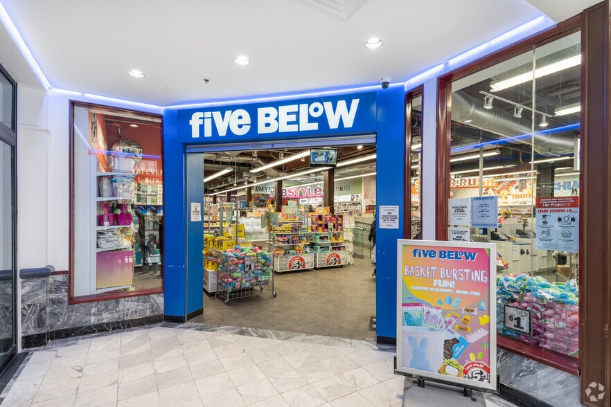 More Photos Of 701 Market St, Philadelphia Telecom Hotel Data Hosting For Lease